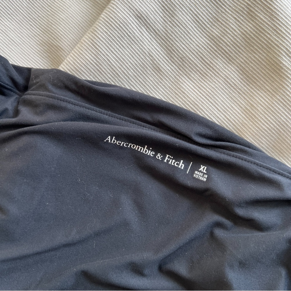 Abercrombie & Fitch Double Layered Square Neck Black Long Sleeve Top - Xl - Picture 4 of 4